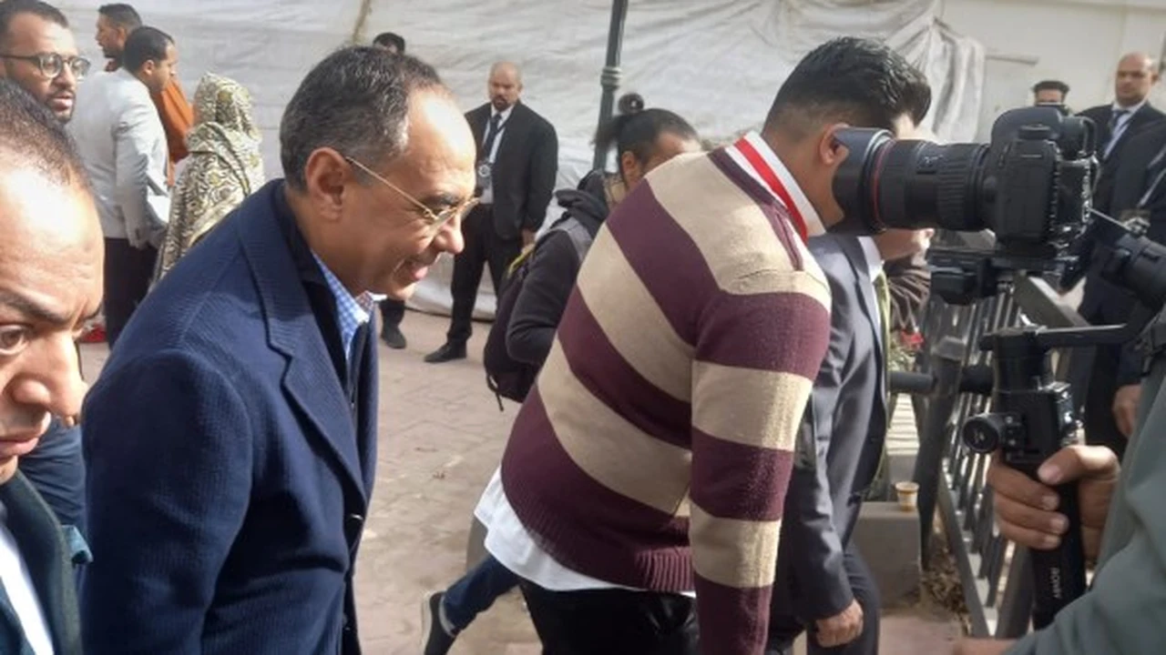 بمشاركة هاني سري الدين.. بدء التصويت بانتخابات رئاسة حزب الوفد في حضور قياداته